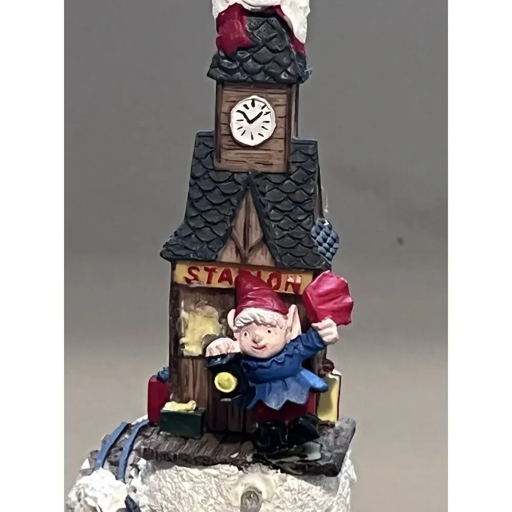 Vintage 1994 Christmas Tree Train Blinking Light Decor Elf Santa Workshop 16